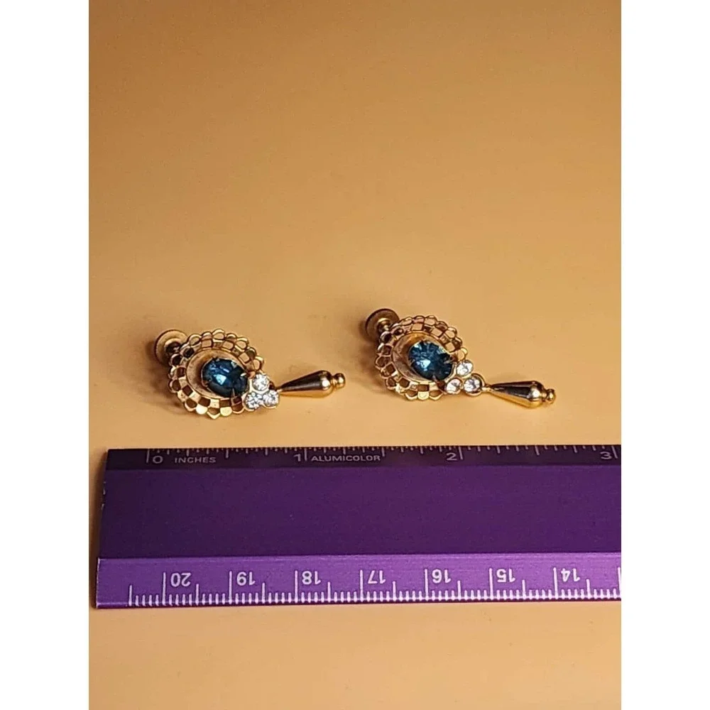80+ Yr Old Antique CORO Blue Green Dangle Teardrop Gold Tone Screwback Earrings